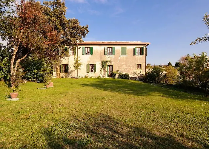 Cristani Lejlighed *